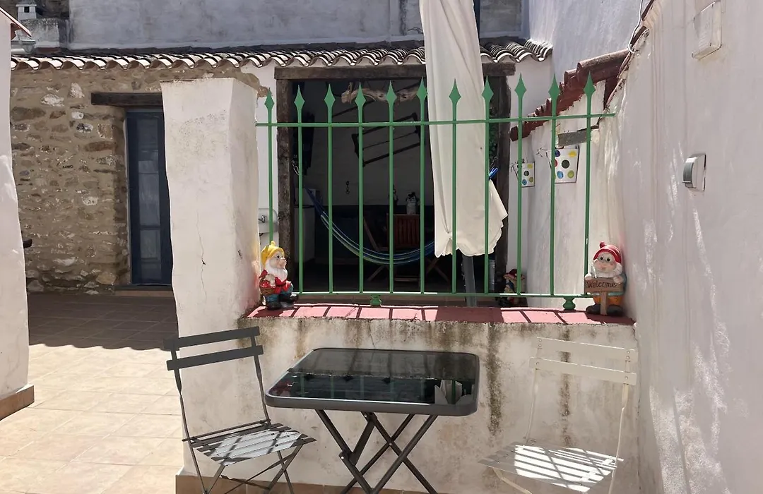 Casa Rural La Rosa De Llerena-1
